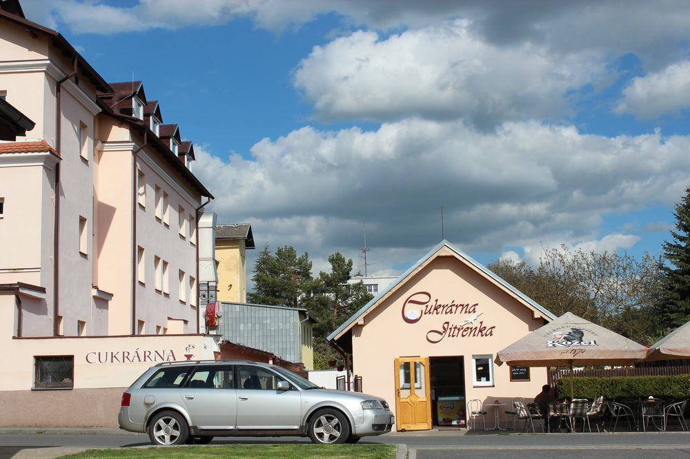 Hotel Jitrenka Константінови-Лазнє Екстер'єр фото