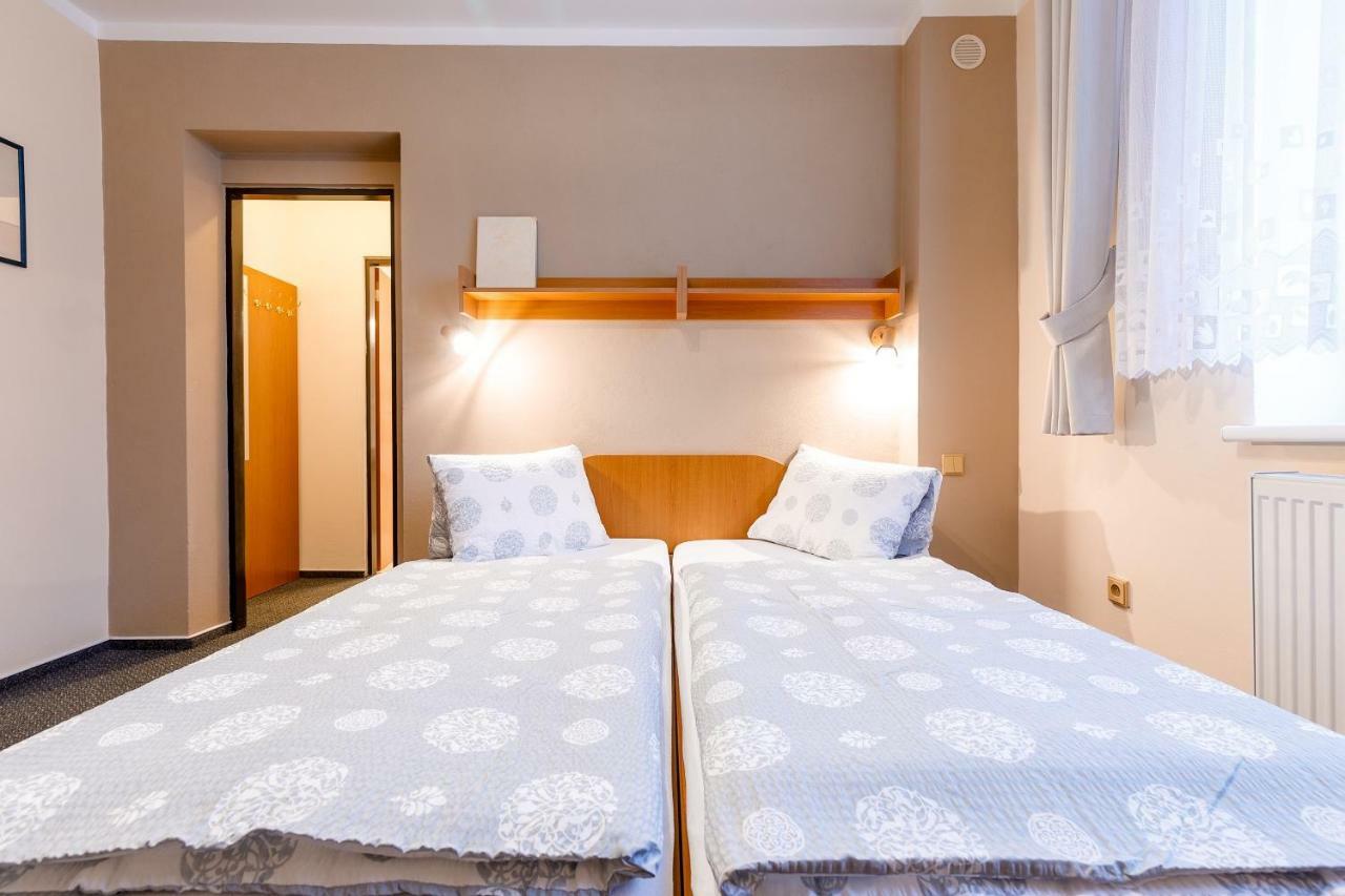 Hotel Jitrenka Константінови-Лазнє Екстер'єр фото